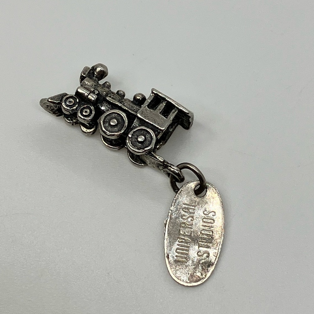 Vtg Universal Studios 925 Sterling Silver Train Trolley Charm / Pendant